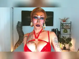 Xlovecam Live Sex of QueenOfMajestique
