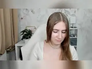 Xlovecam Sex Cam of MeganCandy