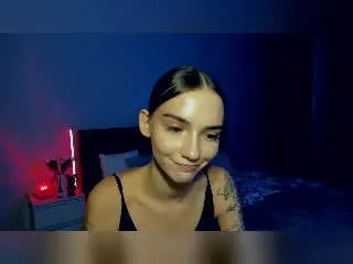 Xlovecam Adult Video Chat of SophieKitty