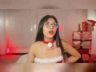 Xlovecam Nude Webcam of CoriinneBenson