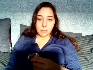 Xlovecam Live Sex Cam of MarinaBella