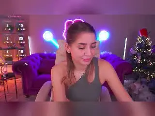 GinnyQueen from xlovecam