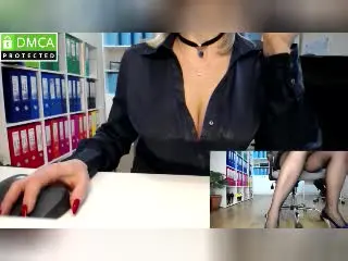 Xlovecam Free Porn Cam of PassionateBlonde