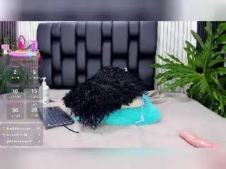 Xlovecam Live Sex Cam of PamelaKander