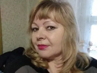 Xlovecam Private Sex Chat of EvelynLoveShy