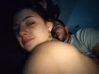 Xlovecam Live Porn of JazminYRyan