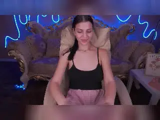 Xlovecam Live Sex Cam of KamilaVibes