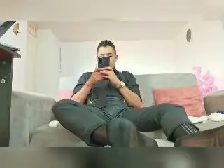 Xlovecam Live Sex of MikeFetish