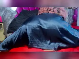 Xlovecam Sex Cam of EmmaParisi